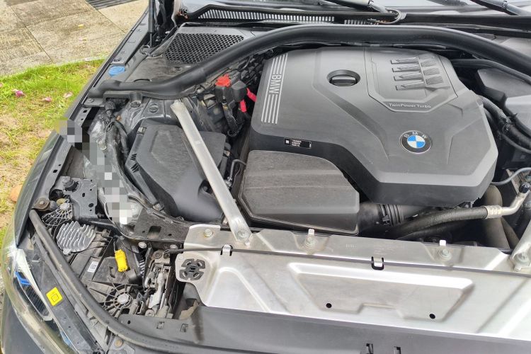 Used BMW 4 Series 2022 Second Facelift 430i M Sport Night Edition Package Engine Bay Right