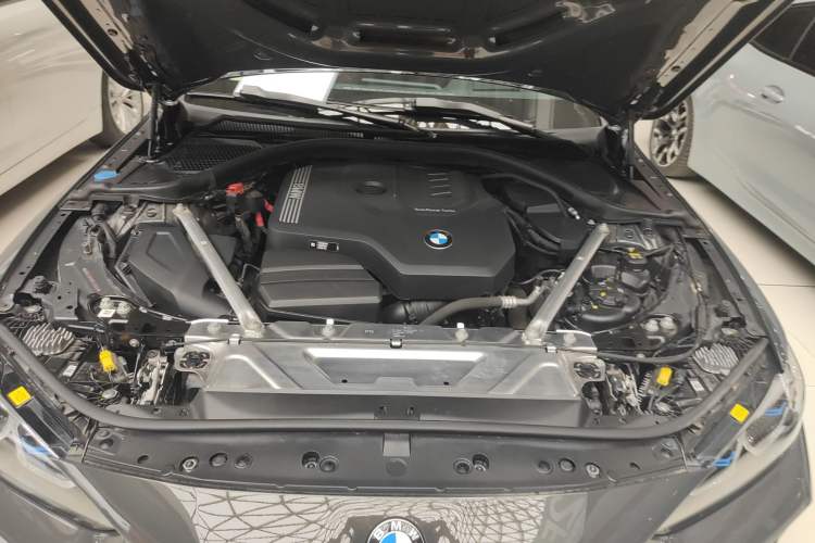 Used BMW 4 Series 2022 Second Facelift 430i M Sport Night Edition Package Engine Bay