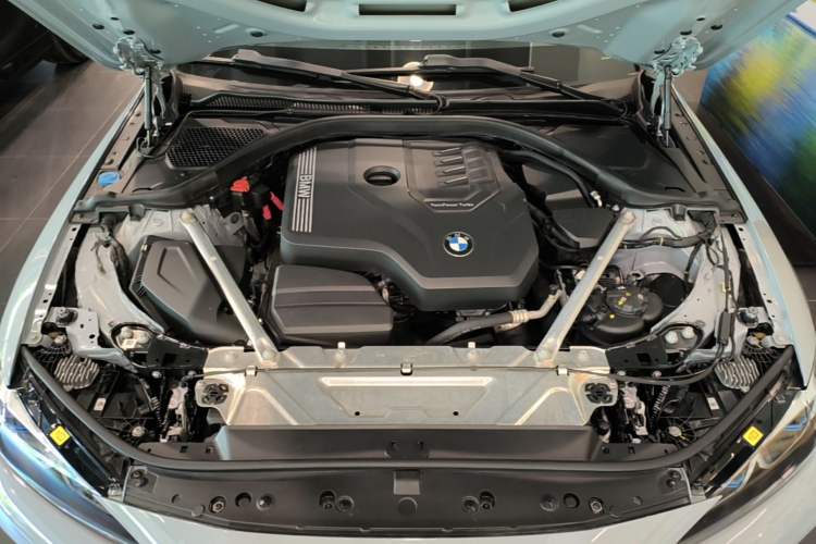 Used BMW 4 Series 2022 425i Gran Coupe M Sport Night Edition Engine Bay