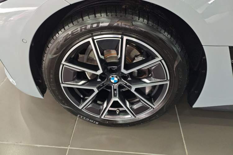 Used BMW 4 Series 2022 425i Gran Coupe M Sport Package Exterior 4