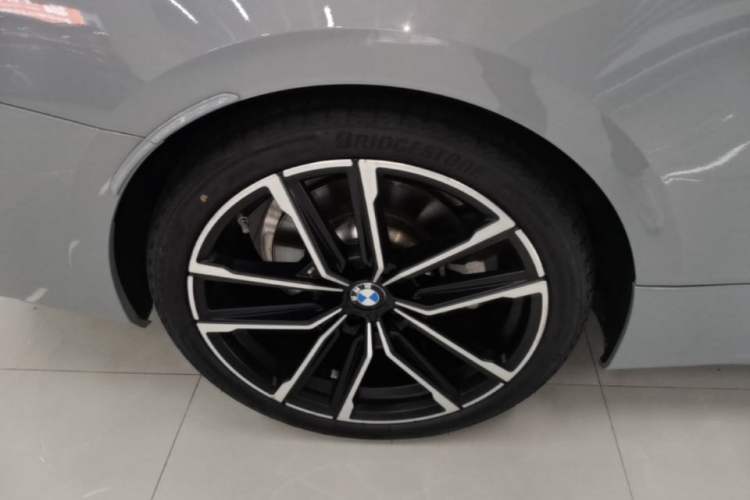 Used BMW 4 Series 2022 Second Facelift 430i Convertible M Sport Night Edition Package Exterior 5