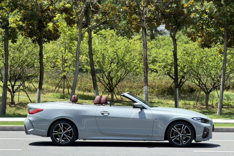 Used BMW 4 Series 2022 425i Convertible M Sport Package Exterior 8