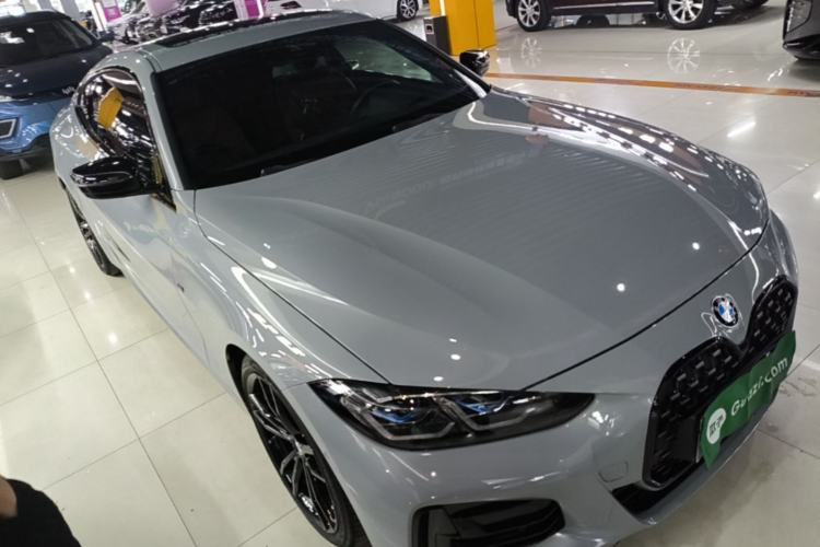 Used BMW 4 Series 2022 Revised Edition 430i M Sport Night Edition Package Front Right 45 Deg