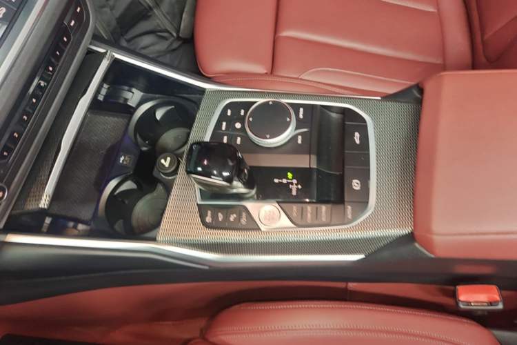 Used BMW 4 Series 2022 Revised 425i Convertible M Sport Night Edition Package Gear Lever