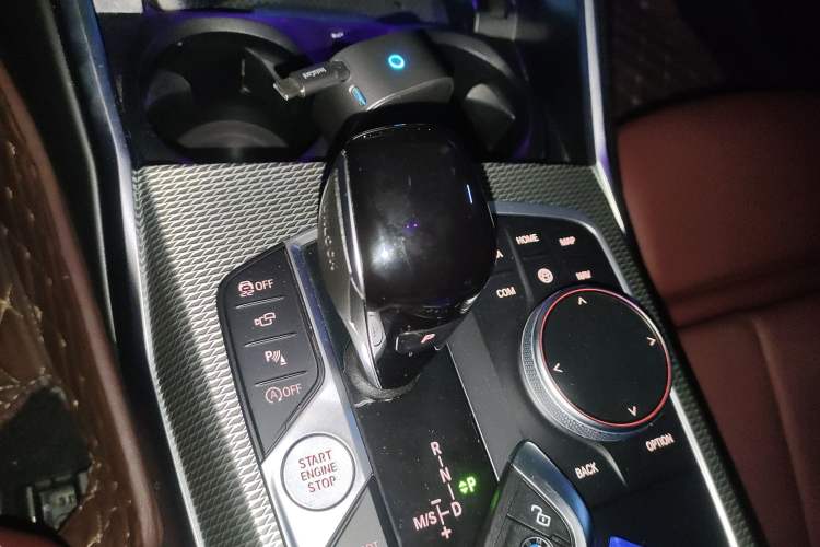 Used BMW 4 Series 2022 Revised 425i M Sport Night Edition Package Gear Lever