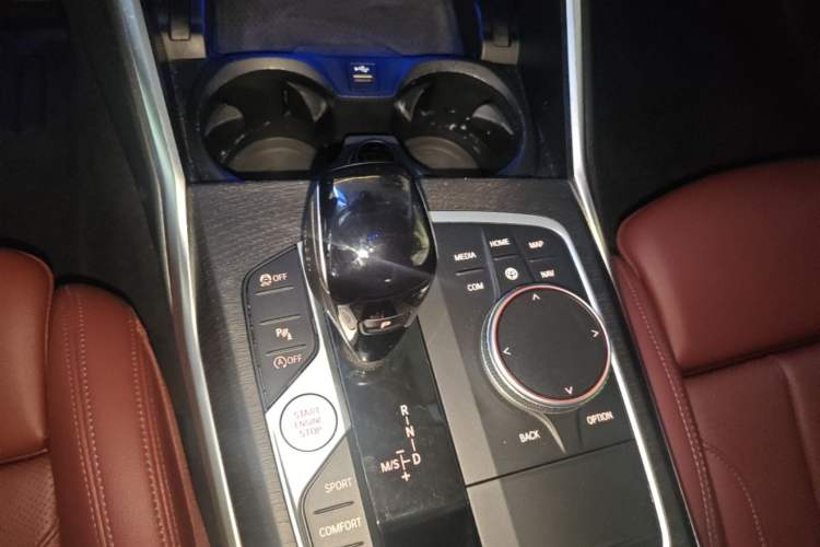 Used BMW 4 Series 2022 425i M Sport Package Gear Lever