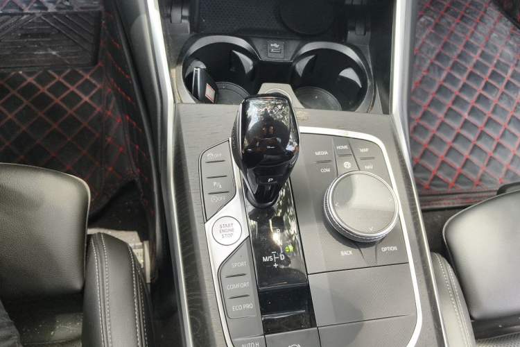 Used BMW 4 Series 2022 425i M Sport Package Gear Lever