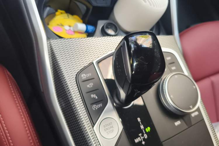 Used BMW 4 Series 2022 Second Facelift 430i M Sport Night Edition Package Gear Lever