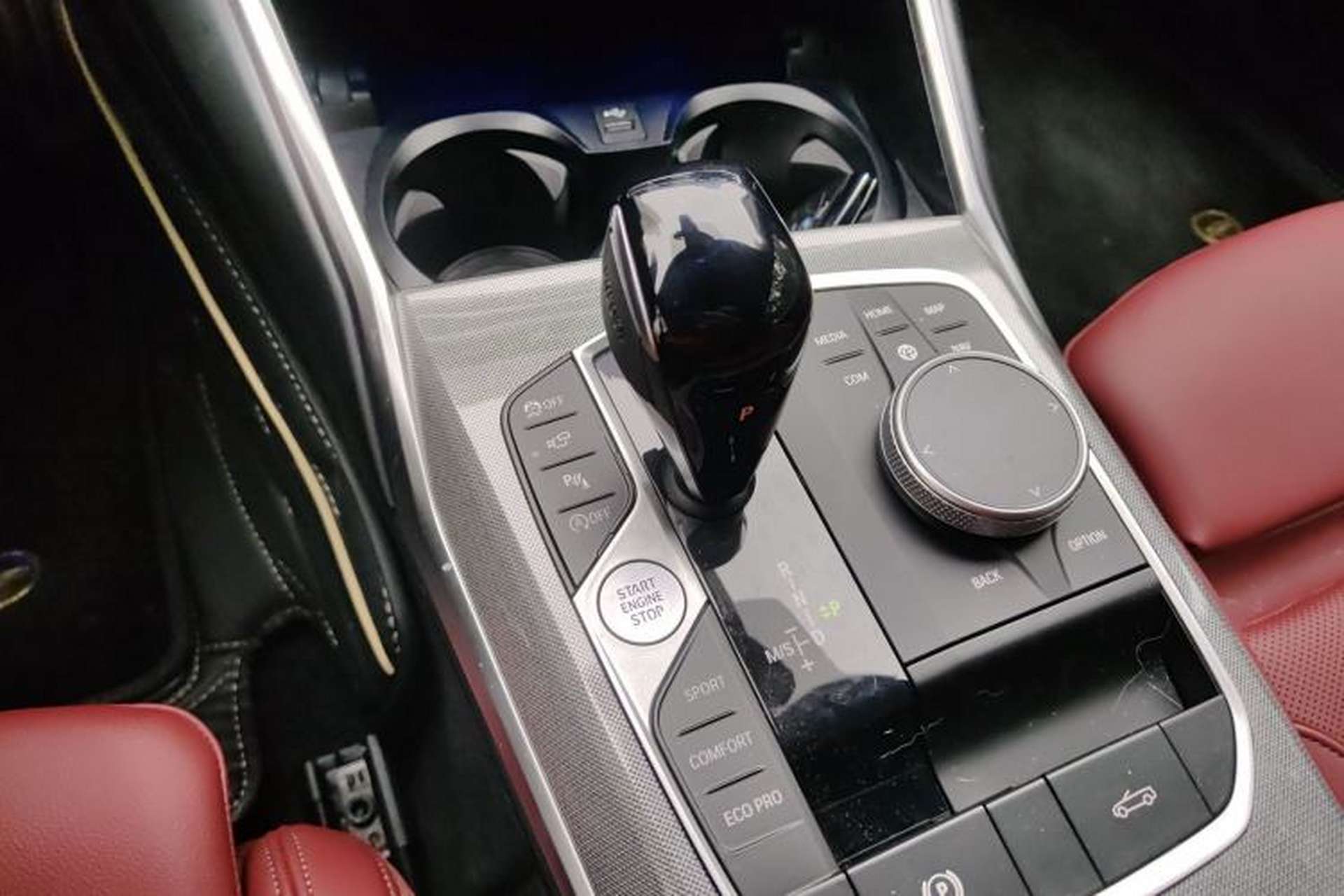 Used BMW 4 Series 2022 Second Facelift 430i Convertible M Sport Night Edition Package Gear Lever