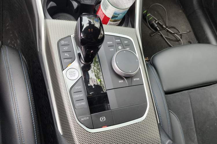 Used BMW 4 Series 2022 Second Facelift 430i M Sport Night Edition Package Gear Lever