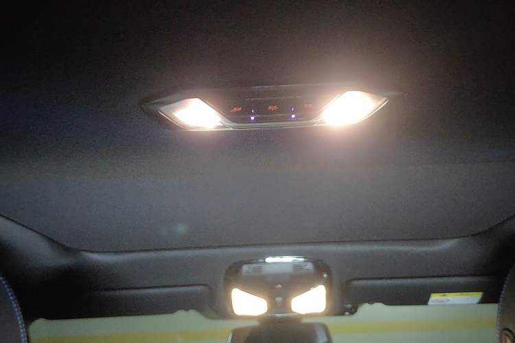 Used BMW 4 Series 2022 Second Facelift 430i M Sport Night Edition Package Headliner
