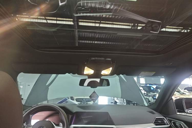 Used BMW 4 Series 2022 425i Gran Coupe M Sport Night Edition Headliner