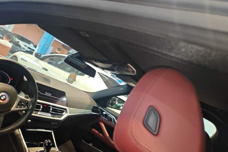 Used BMW 4 Series 2022 Revised 425i M Sport Night Edition Package Headliner