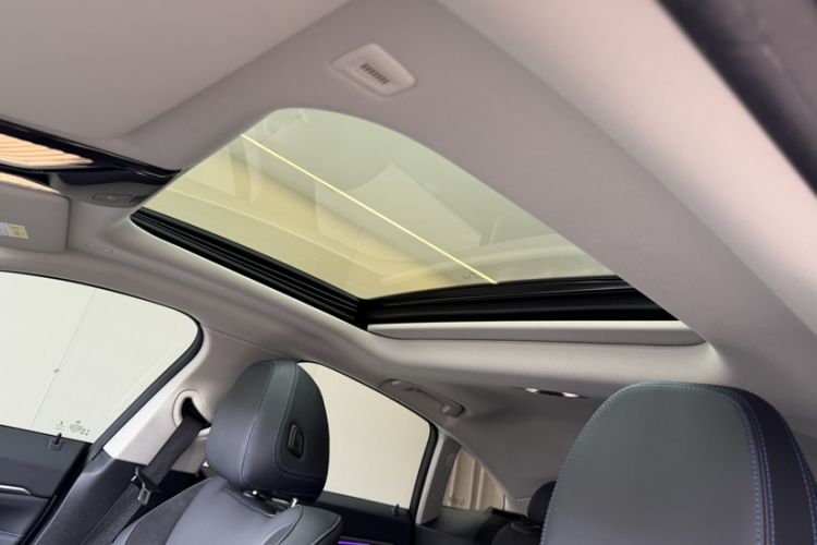 Used BMW 4 Series 2022 425i Gran Coupe M Sport Package Headliner