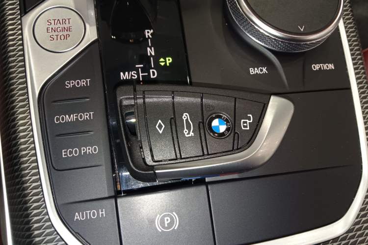 Used BMW 4 Series 2022 Revised 425i M Sport Night Edition Package Interior 1