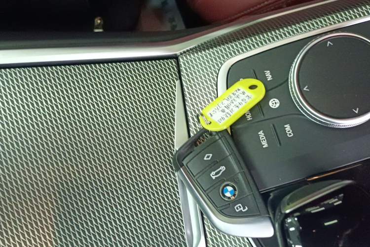 Used BMW 4 Series 2022 Revised 425i M Sport Night Edition Package Interior 1