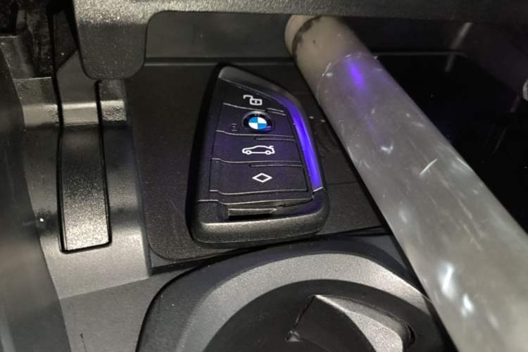 Used BMW 4 Series 2022 Revised Edition 430i M Sport Night Edition Package Interior 1