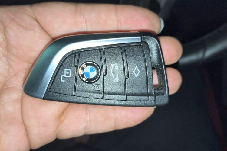 Used BMW 4 Series 2022 425i M Sport Package Interior 1