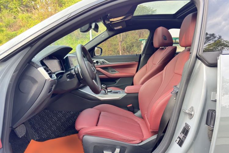 Used BMW 4 Series 2022 425i Gran Coupe M Sport Night Edition Interior 3
