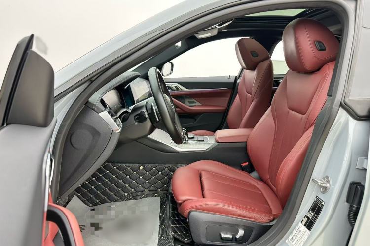 Used BMW 4 Series 2022 425i Gran Coupe M Sport Night Edition Interior 6