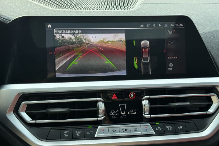 Used BMW 4 Series 2022 425i Gran Coupe M Sport Night Edition Interior 9