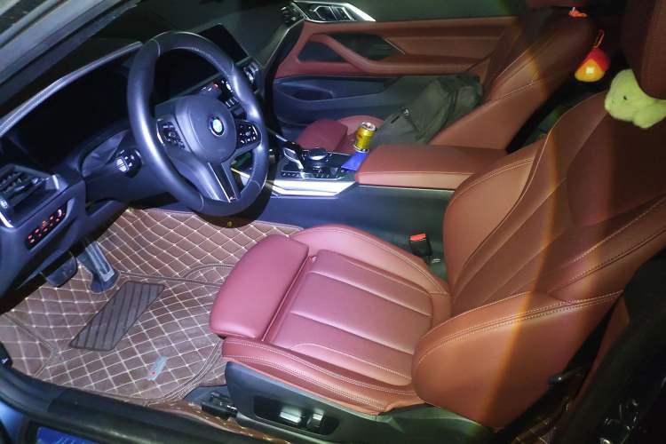 Used BMW 4 Series 2022 Revised 425i M Sport Night Edition Package Left Front Seat