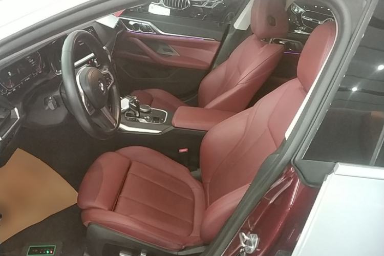 Used BMW 4 Series 2022 425i Gran Coupe M Sport Package Left Front Seat