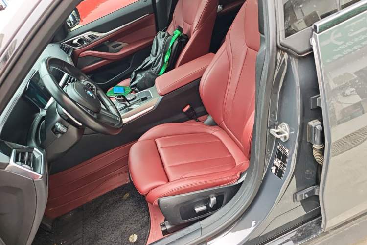 Used BMW 4 Series 2022 425i Gran Coupe M Sport Package Left Front Seat