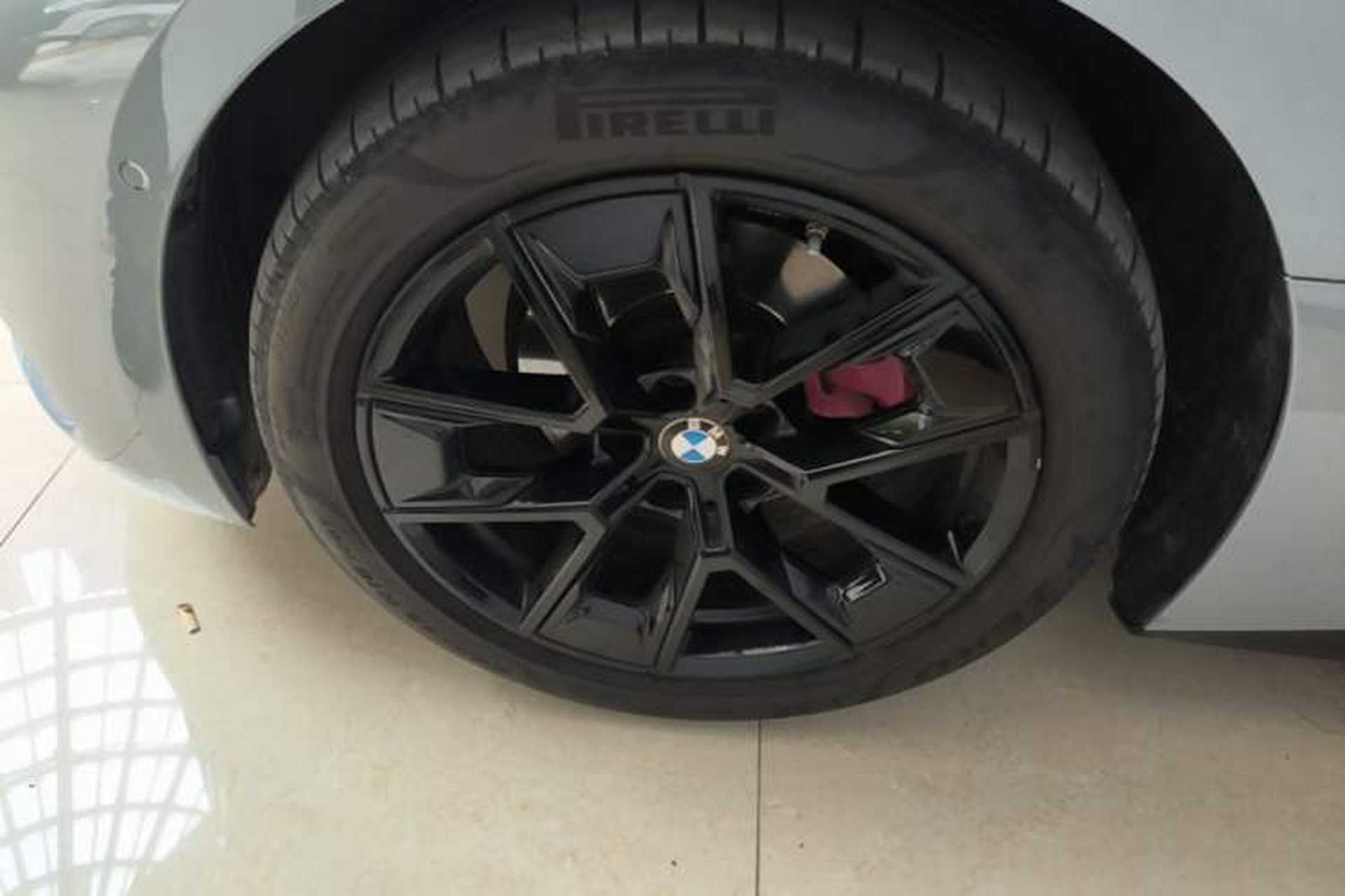 Used BMW 4 Series 2022 425i Gran Coupe M Sport Package Left Front Wheel Hub