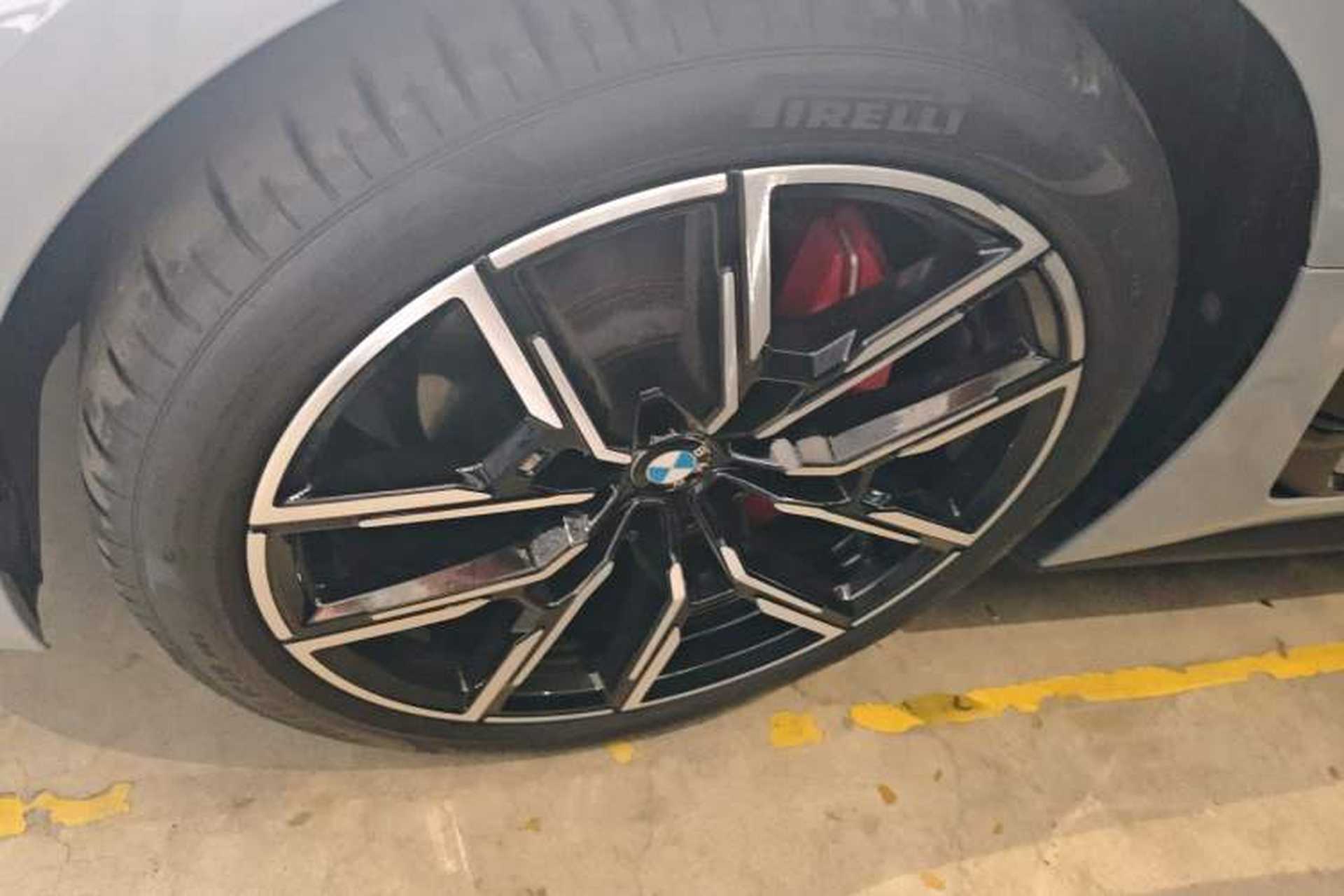 Used BMW 4 Series 2022 425i Gran Coupe M Sport Night Edition Left Front Wheel Hub