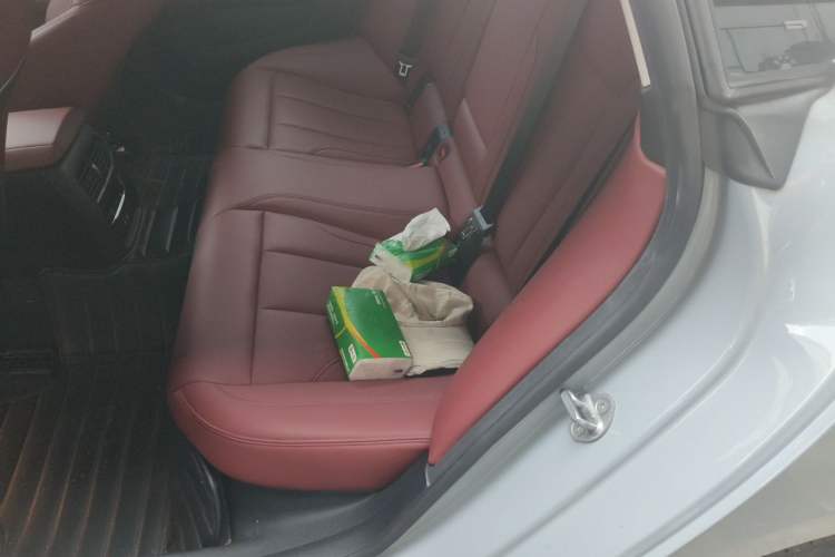 Used BMW 4 Series 2022 425i Gran Coupe M Sport Package Left Rear Seat