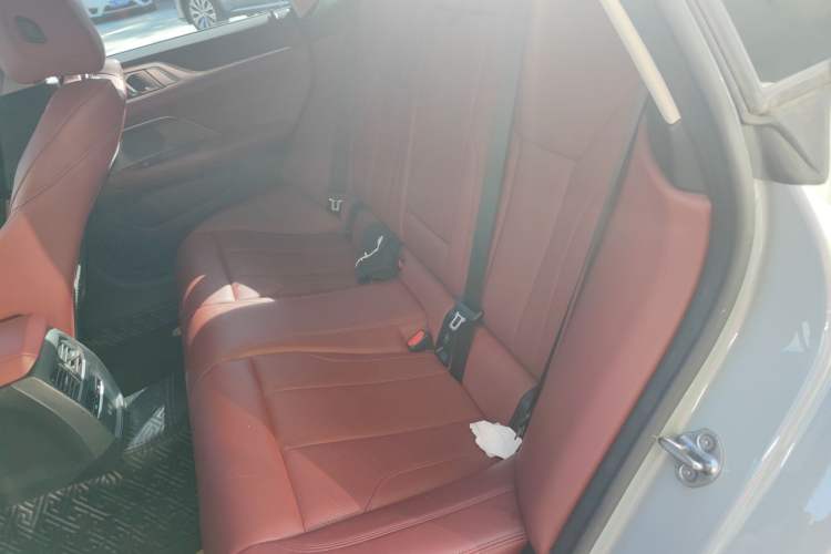 Used BMW 4 Series 2022 425i Gran Coupe M Sport Package Left Rear Seat