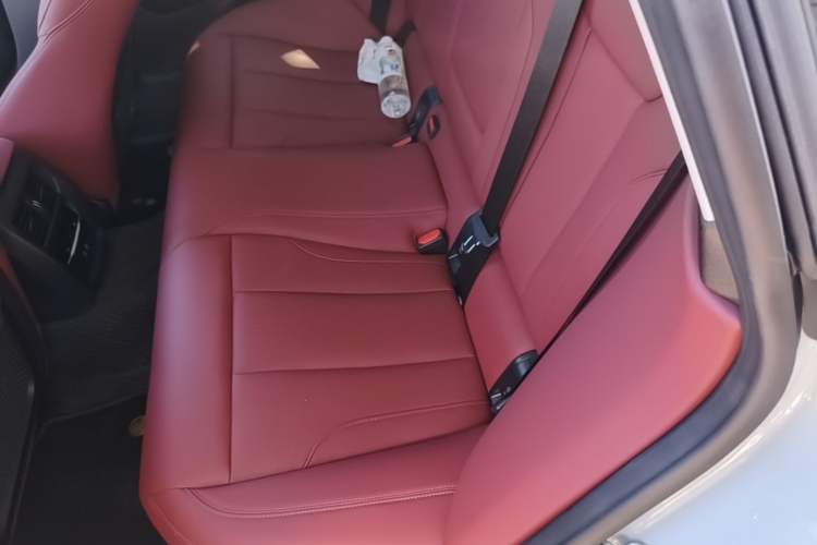 Used BMW 4 Series 2022 425i Gran Coupe M Sport Package Left Rear Seat