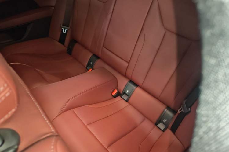 Used BMW 4 Series 2022 Revised 425i M Sport Night Edition Package Left Rear Seat