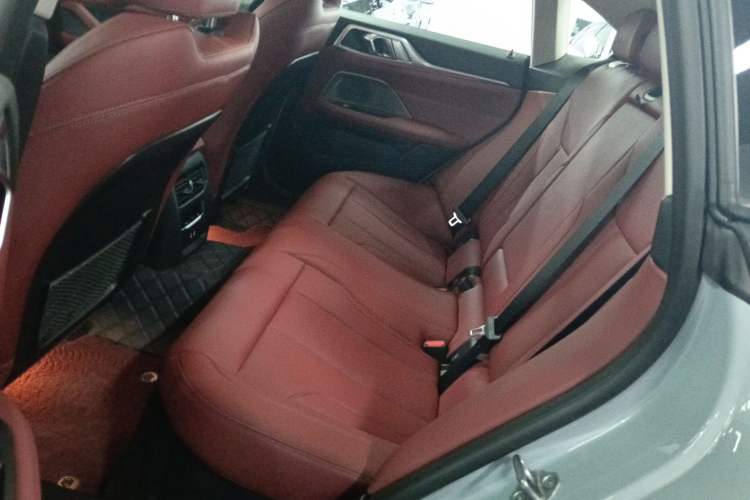 Used BMW 4 Series 2022 425i Gran Coupe M Sport Package Left Rear Seat