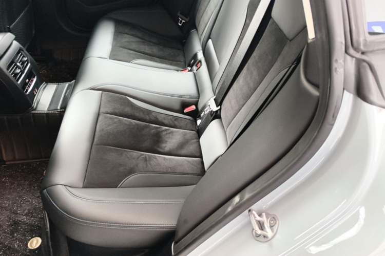 Used BMW 4 Series 2022 425i Gran Coupe M Sport Package Left Rear Seat