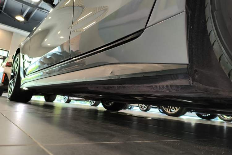Used BMW 4 Series 2022 425i Gran Coupe M Sport Night Edition Left Side Sill