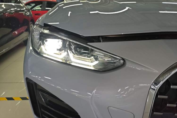Used BMW 4 Series 2022 425i Gran Coupe M Sport Package Right Front Headlight
