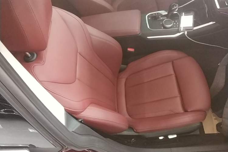 Used BMW 4 Series 2022 425i Gran Coupe M Sport Package Right Front Seat