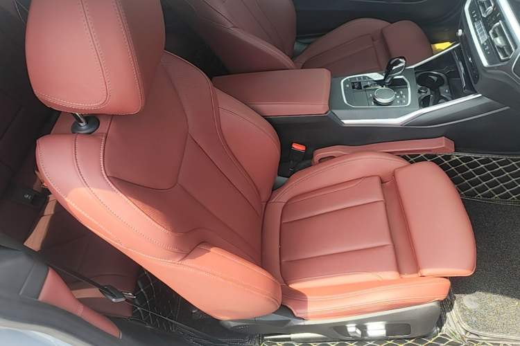 Used BMW 4 Series 2022 425i M Sport Package Right Front Seat