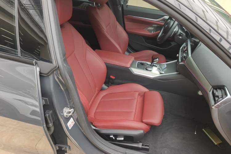 Used BMW 4 Series 2022 425i Gran Coupe M Sport Night Edition Right Front Seat
