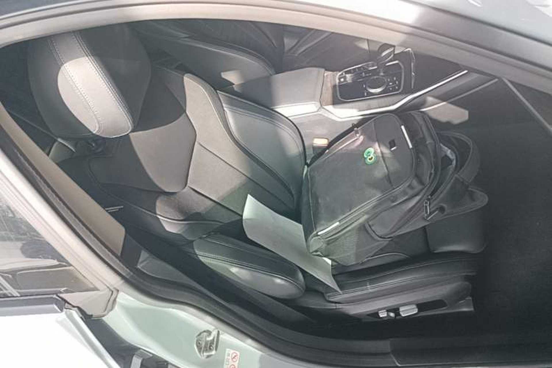 Used BMW 4 Series 2022 425i Gran Coupe M Sport Package Right Front Seat