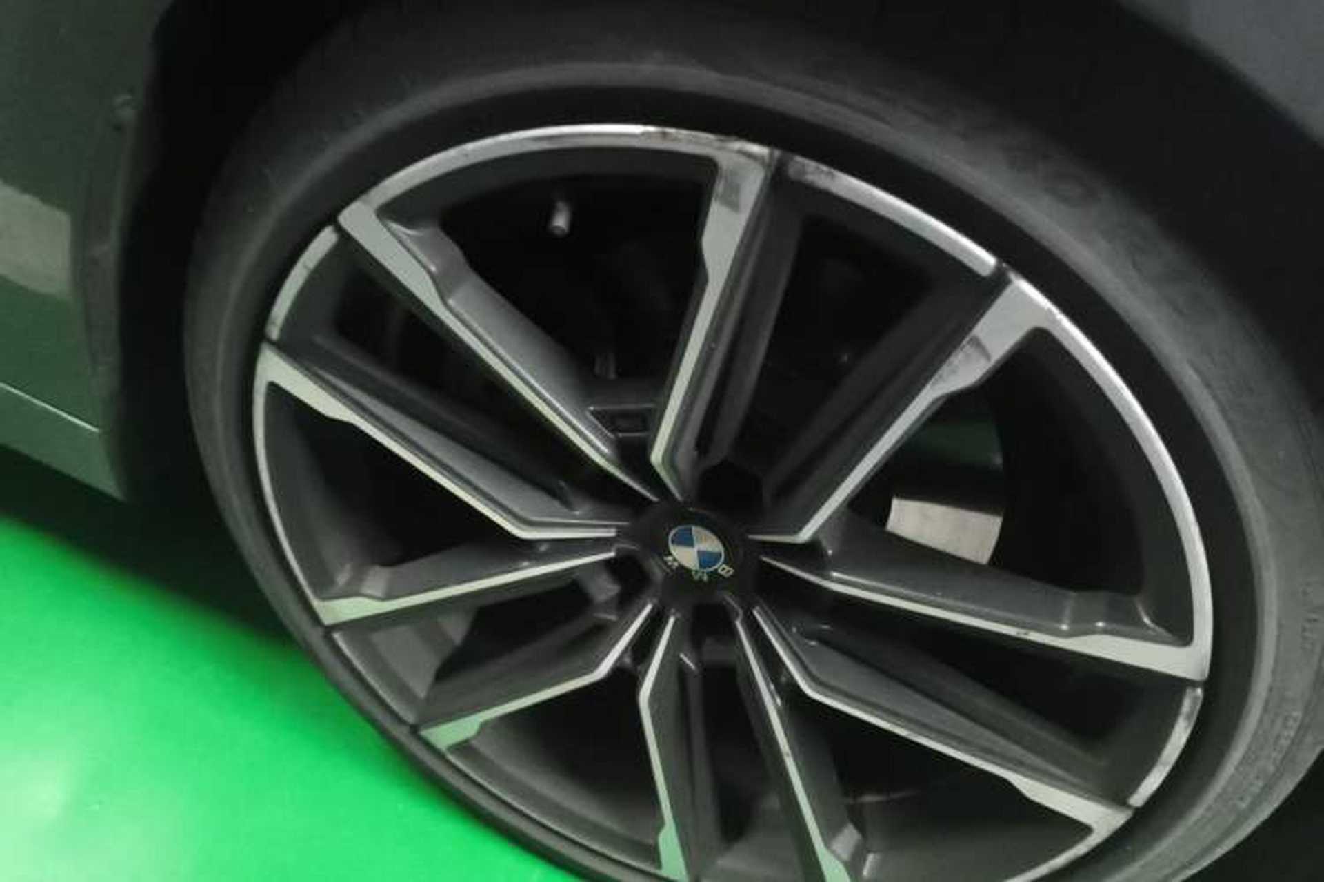 Used BMW 4 Series 2022 430i M Sport Night Edition Package Right Front Wheel Hub