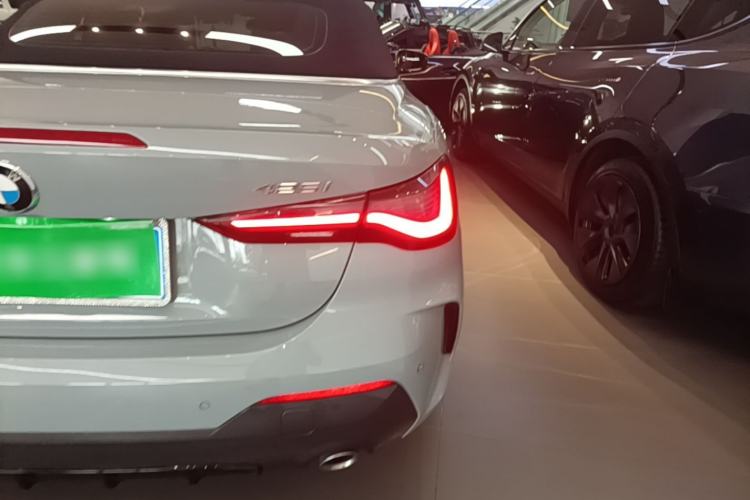 Used BMW 4 Series 2022 425i Convertible M Sport Package Right Rear Taillight