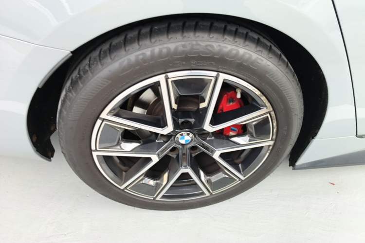 Used BMW 4 Series 2022 425i Gran Coupe M Sport Package Right Rear Wheel Hub