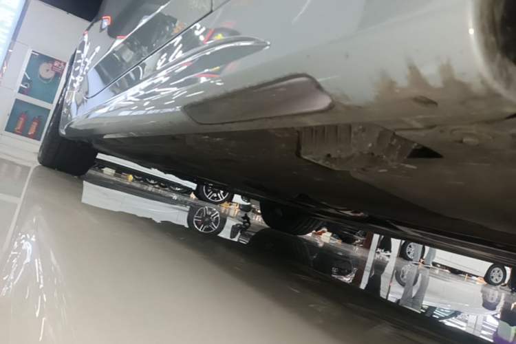 Used BMW 4 Series 2022 425i Convertible M Sport Package Right Side Sill