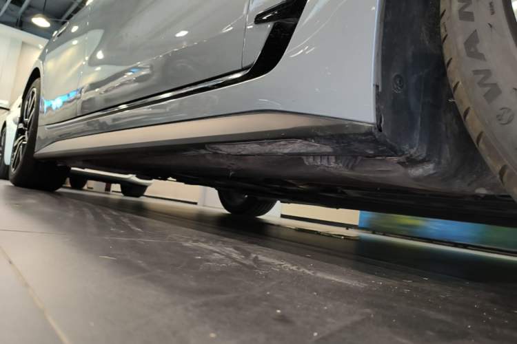 Used BMW 4 Series 2022 425i Gran Coupe M Sport Night Edition Right Side Sill