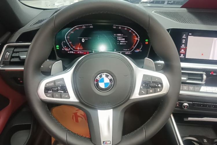 Used BMW 4 Series 2022 425i Convertible M Sport Package Steering Wheel
