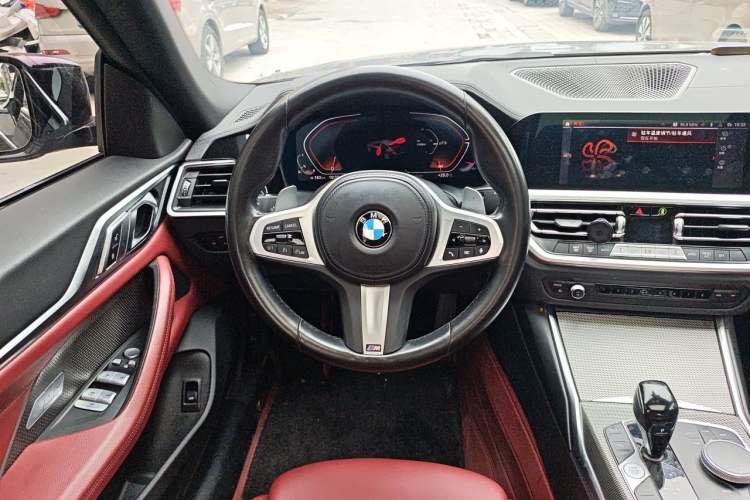 Used BMW 4 Series 2022 425i Gran Coupe M Sport Package Steering Wheel