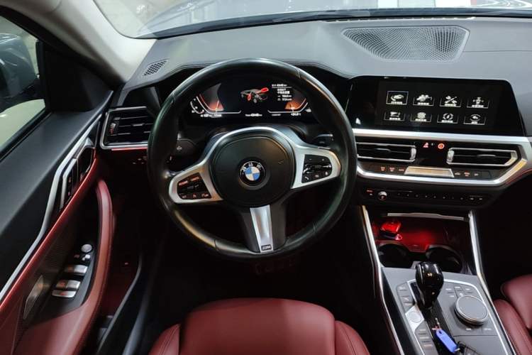 Used BMW 4 Series 2022 425i M Sport Package Steering Wheel